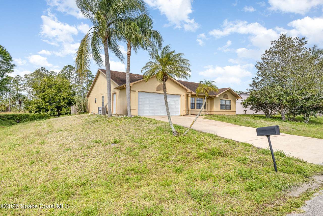 https://bt-photos.global.ssl.fastly.net/spacecoast/1280_boomver_1_1041388-2.jpg