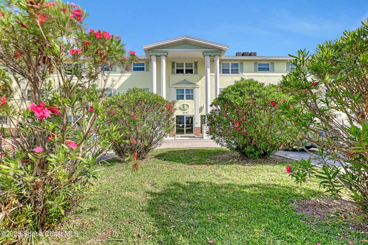 https://bt-photos.global.ssl.fastly.net/spacecoast/1280_boomver_1_1041802-2.jpg