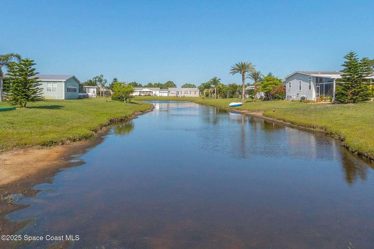 https://bt-photos.global.ssl.fastly.net/spacecoast/1280_boomver_1_1042876-2.jpg