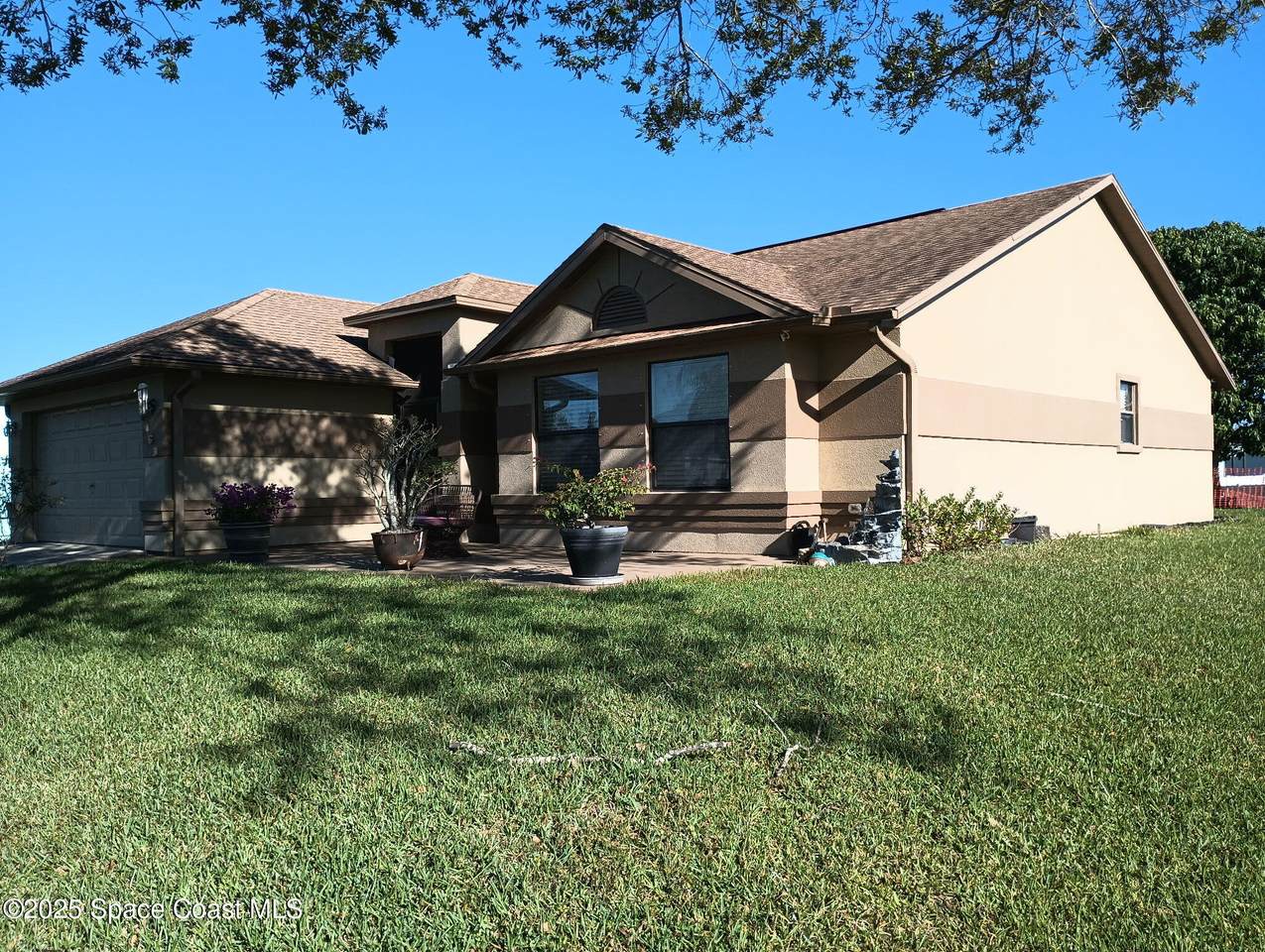 1463 Santa Anna Street - Photo 1