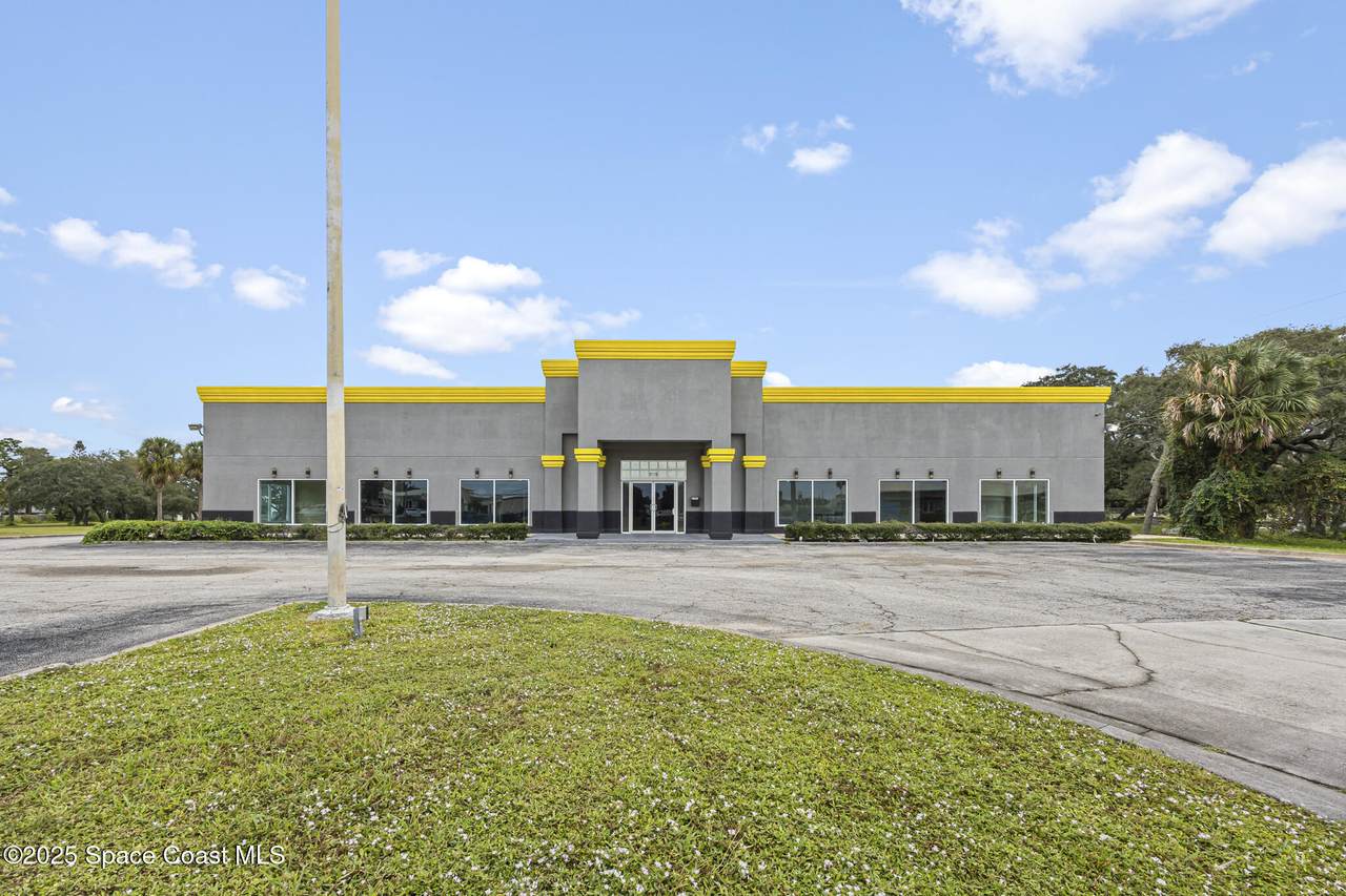 2705 Harbor City Boulevard - Photo 1