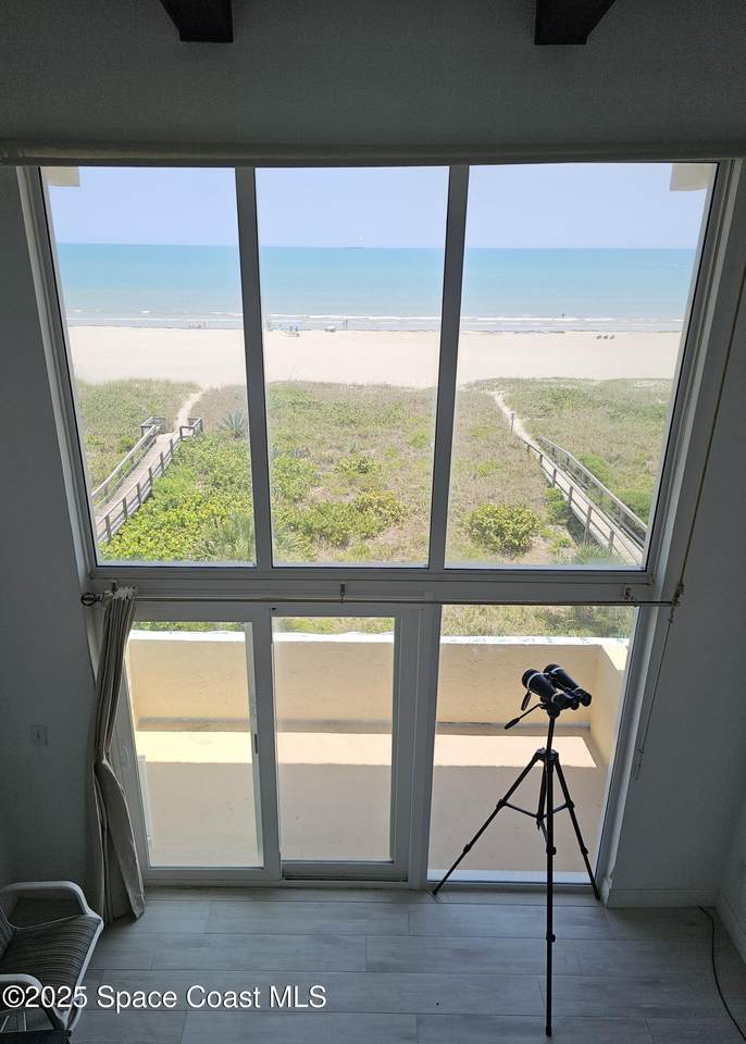 5050 Ocean Beach Boulevard - Photo 1