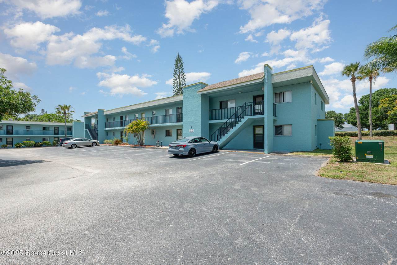 1001 Eau Gallie Boulevard - Photo 1