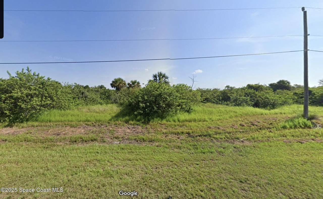 320 Pinto Lane - Photo 1