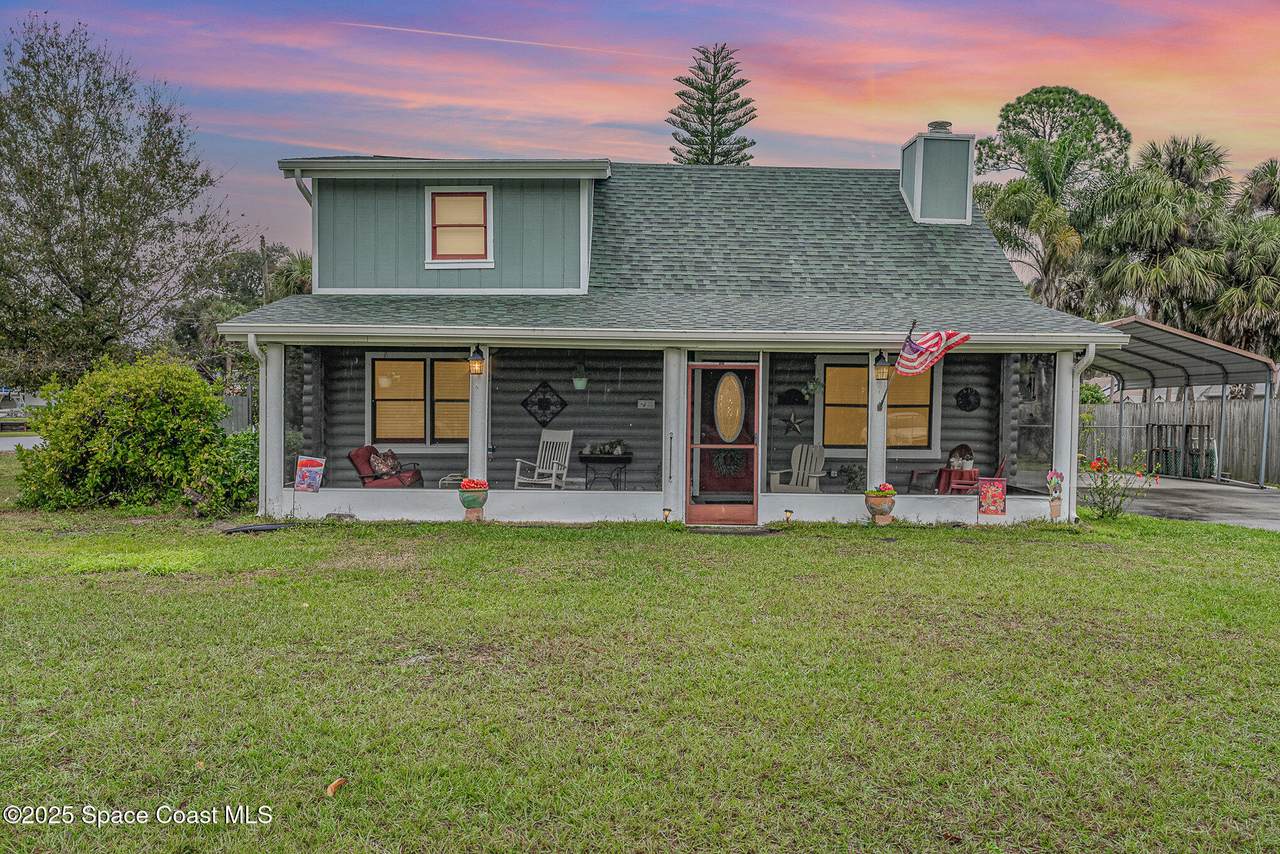 4390 Everglades Street - Photo 1
