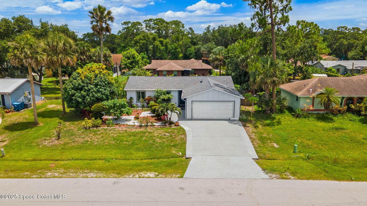 458 Stendal Road - Photo 1