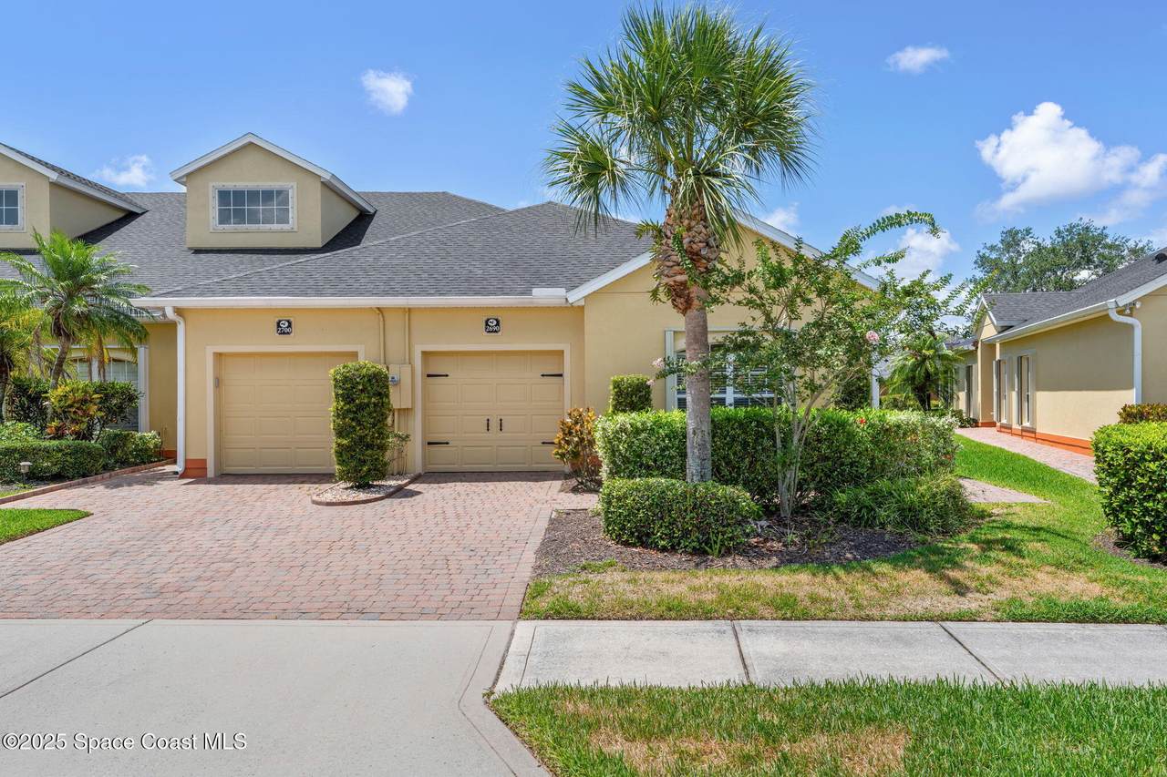 2690 Camberly Circle - Photo 1
