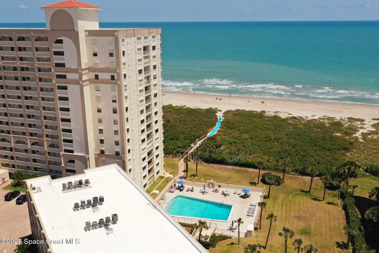 https://bt-photos.global.ssl.fastly.net/spacecoast/1280_boomver_1_1050412-2.jpg