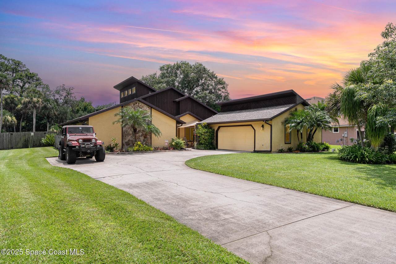 2515 Fairfield Drive - Photo 1