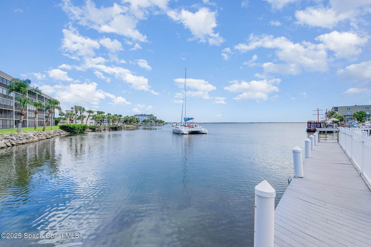 https://bt-photos.global.ssl.fastly.net/spacecoast/1280_boomver_1_1051641-2.jpg
