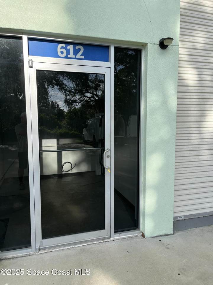 3860 Curtis Boulevard - Photo 1