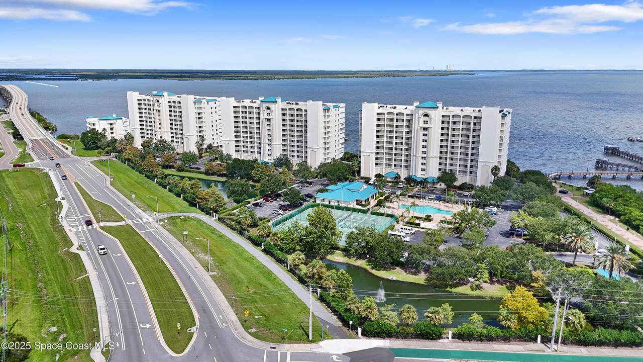 7 Indian River Avenue - Photo 1