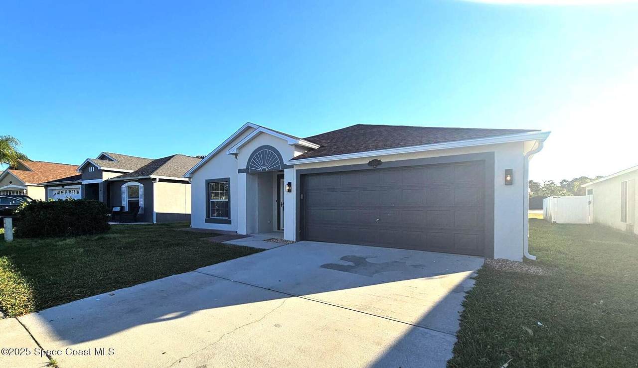 https://bt-photos.global.ssl.fastly.net/spacecoast/1280_boomver_1_1055219-2.jpg