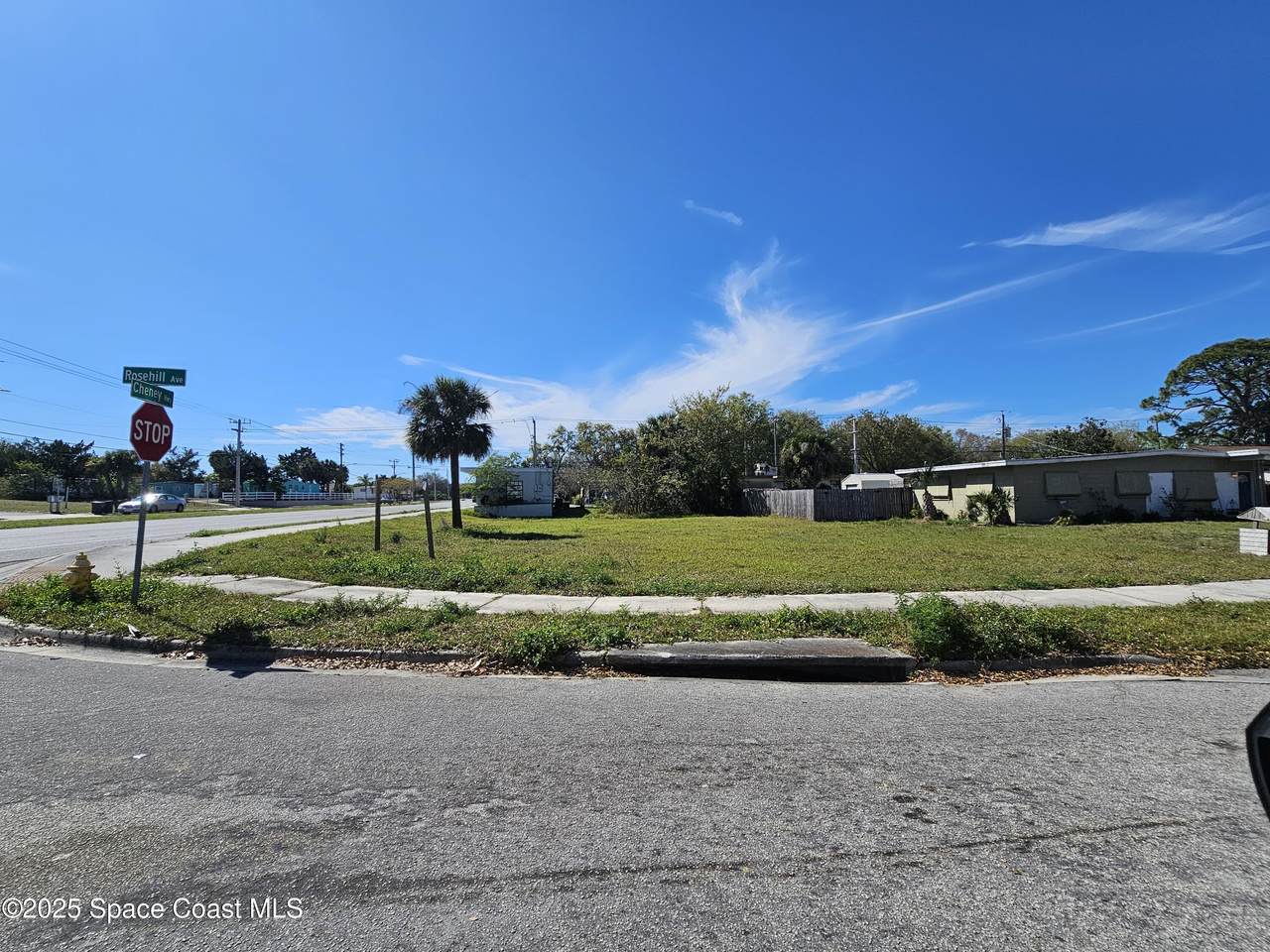 4620 Rosehill Avenue - Photo 1