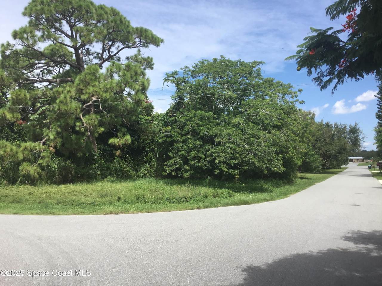 https://bt-photos.global.ssl.fastly.net/spacecoast/1280_boomver_1_1056530-2.jpg