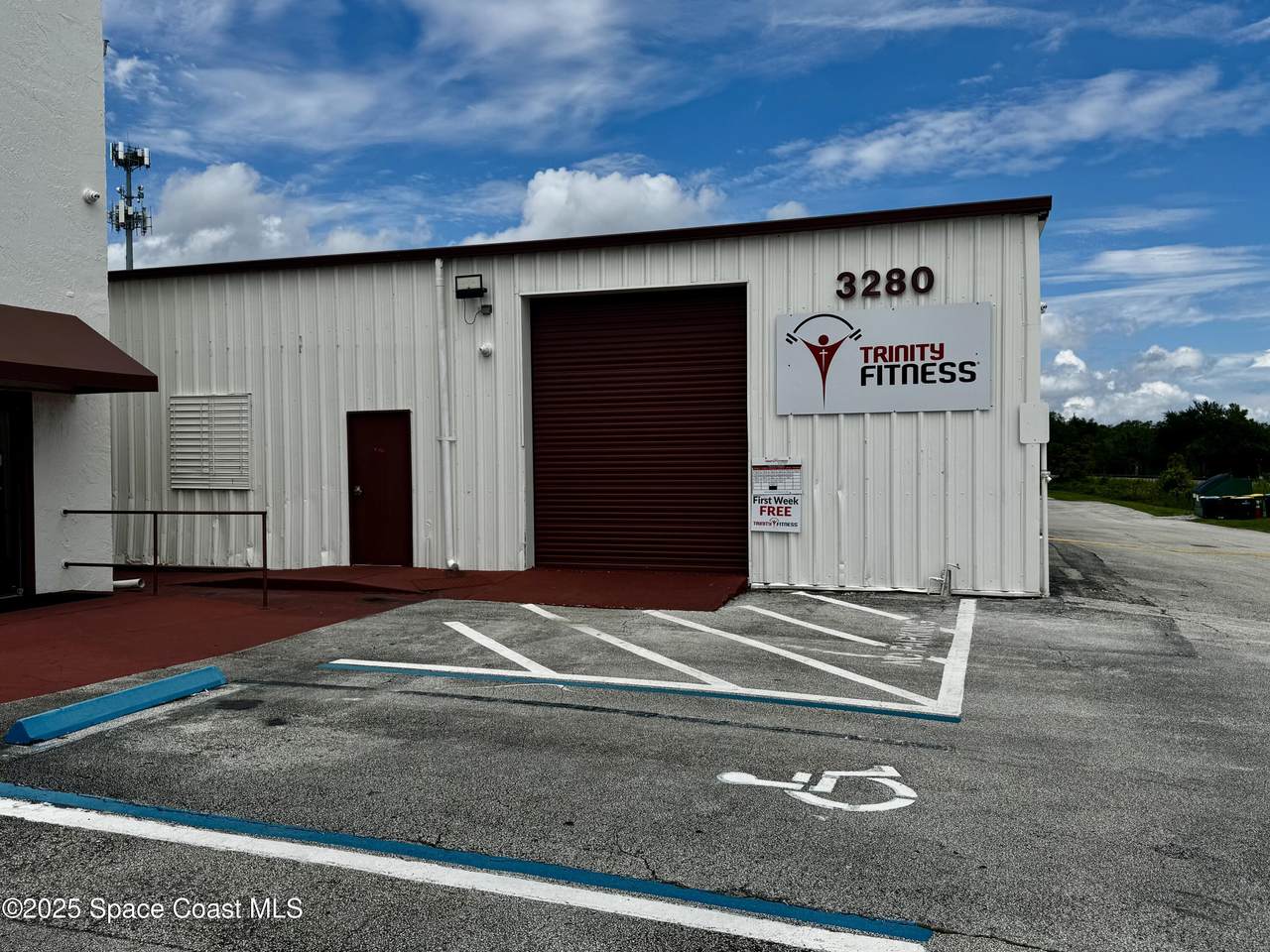 3280 Suntree Boulevard - Photo 1