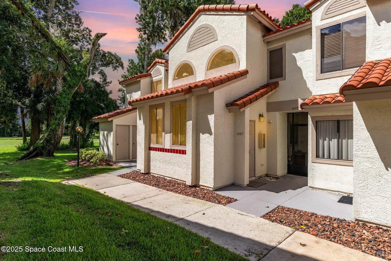 1089 Country Club Drive - Photo 1