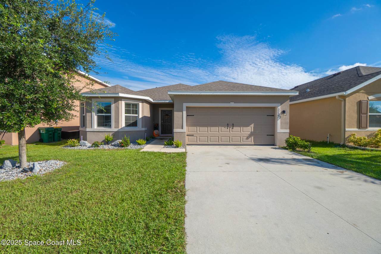 3259 Burrowing Owl Drive - Photo 1