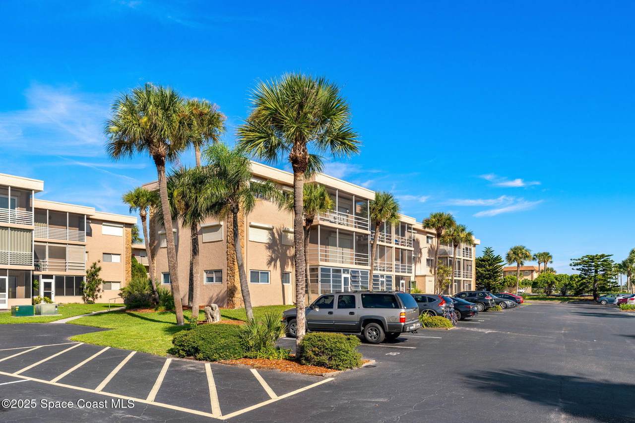 3150 Harbor City Boulevard - Photo 1