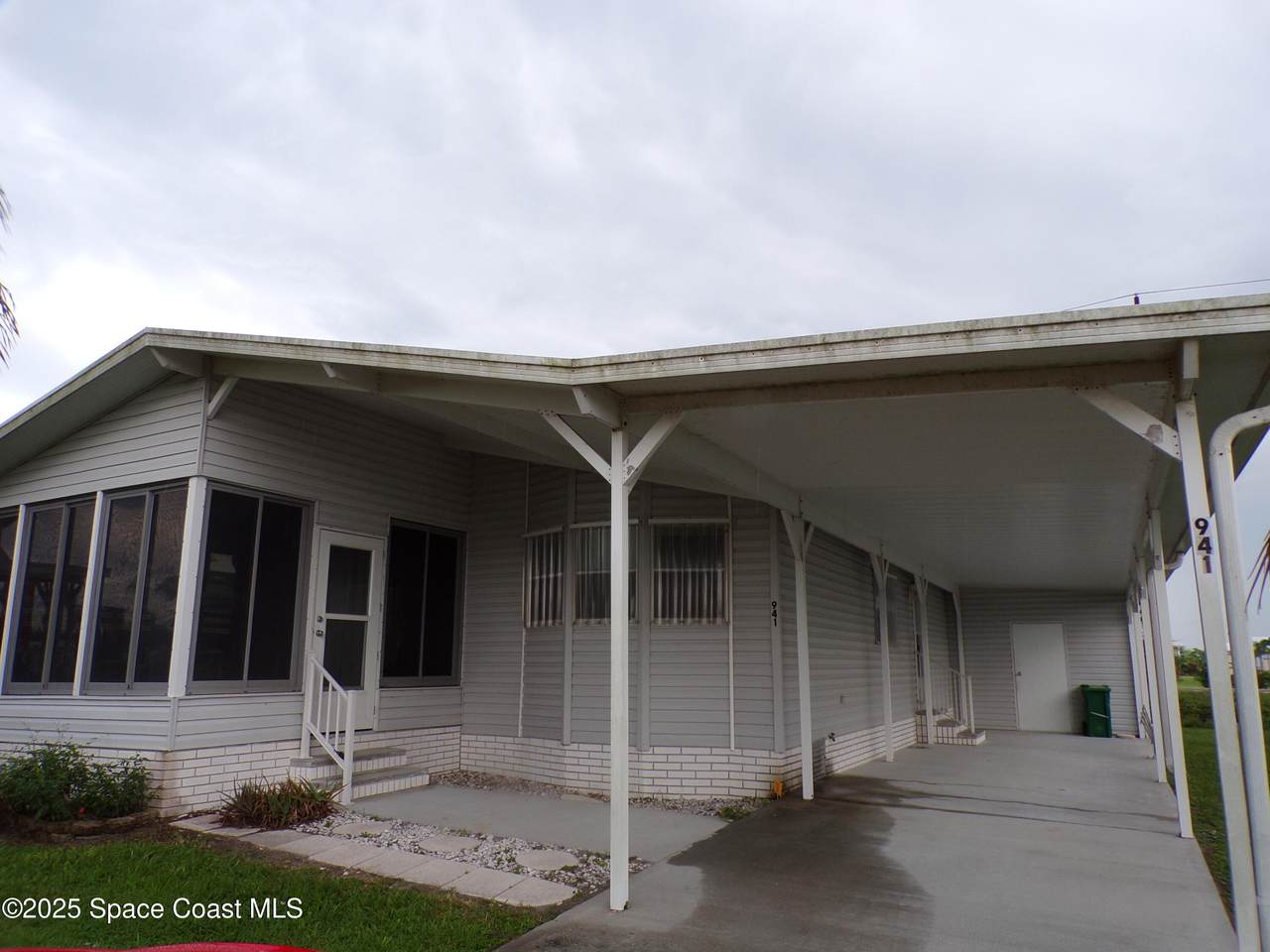 941 Wren Circle - Photo 1