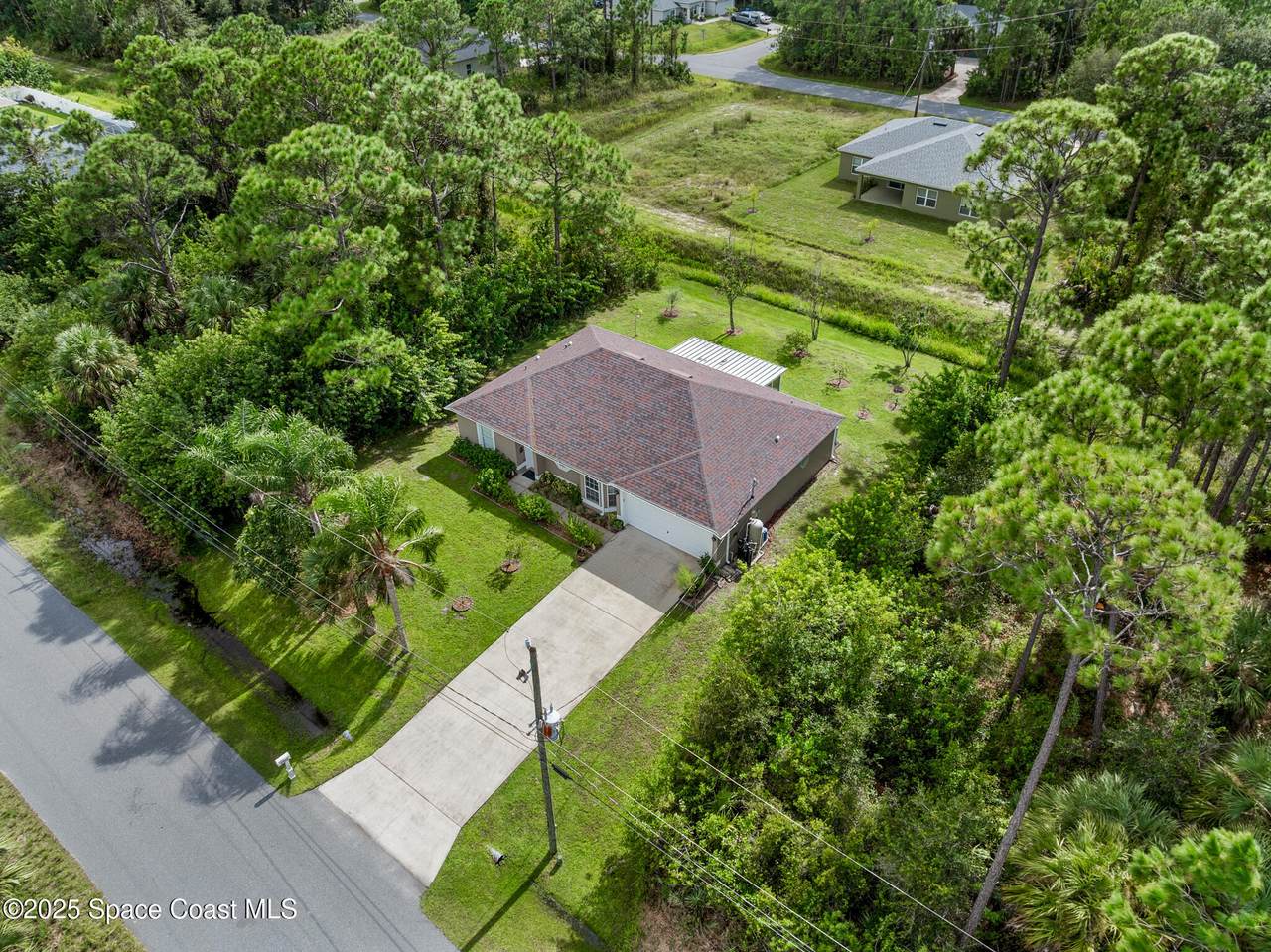 https://bt-photos.global.ssl.fastly.net/spacecoast/1280_boomver_1_1058423-2.jpg