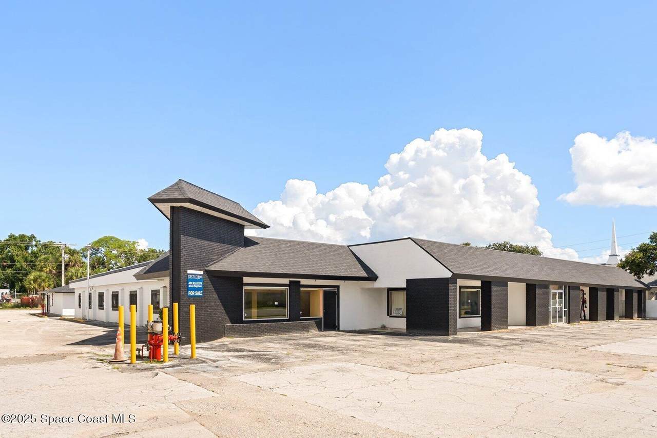 1050 King Street - Photo 1