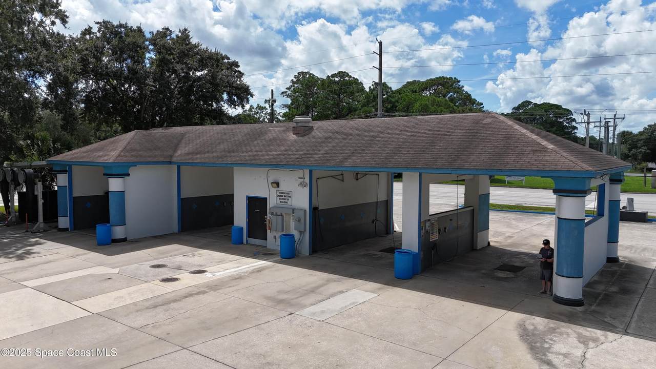 https://bt-photos.global.ssl.fastly.net/spacecoast/1280_boomver_1_1059102-2.jpg