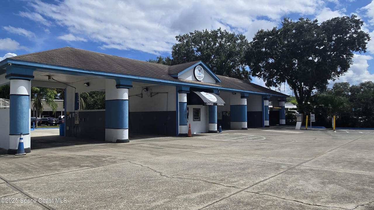 https://bt-photos.global.ssl.fastly.net/spacecoast/1280_boomver_1_1059102-2.jpg