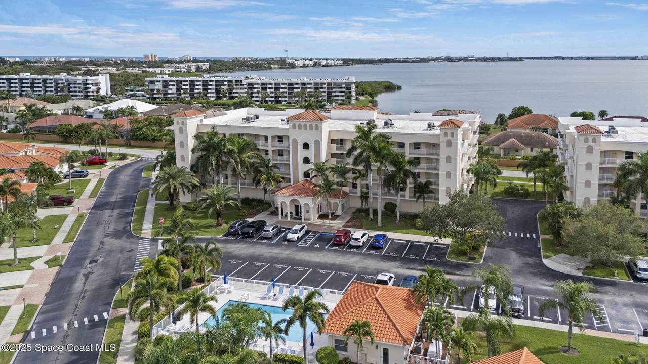 551 Casa Bella Drive - Photo 1