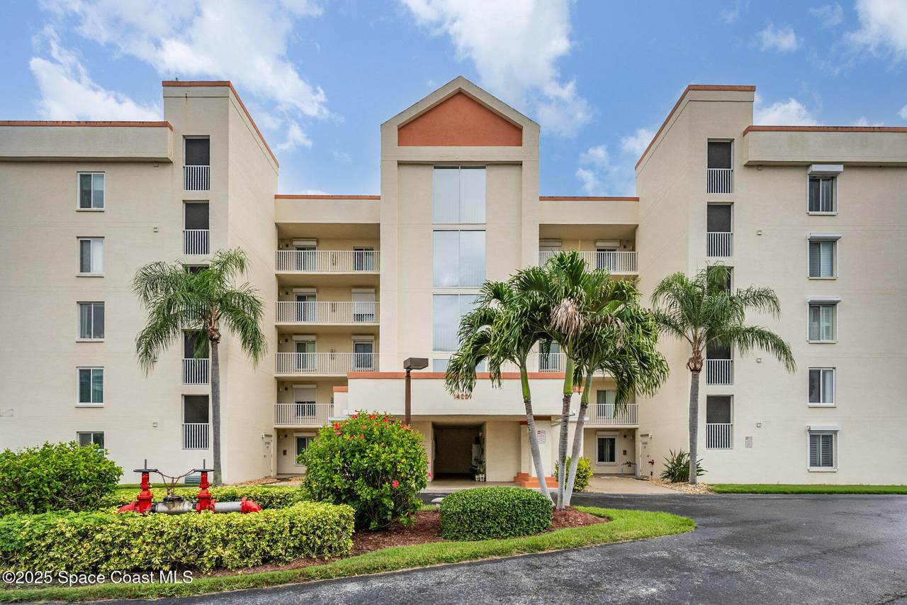 1420 Huntington Lane - Photo 1