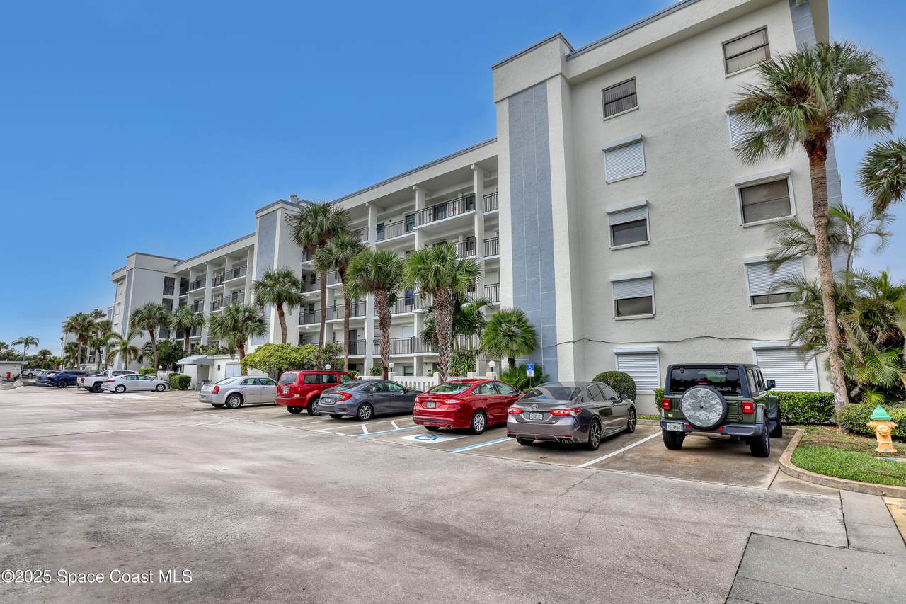 3165 Atlantic Avenue - Photo 1