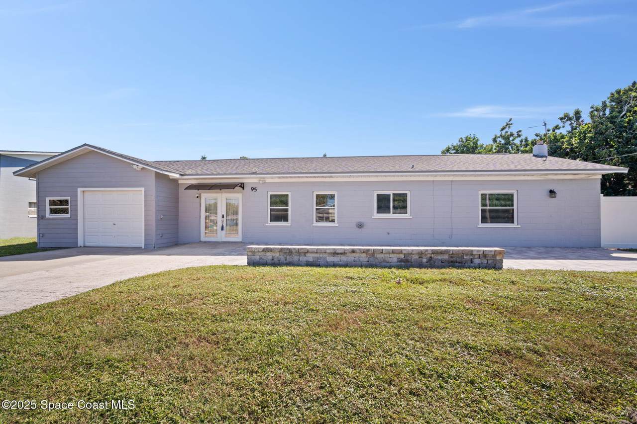 95 Peck Avenue - Photo 1