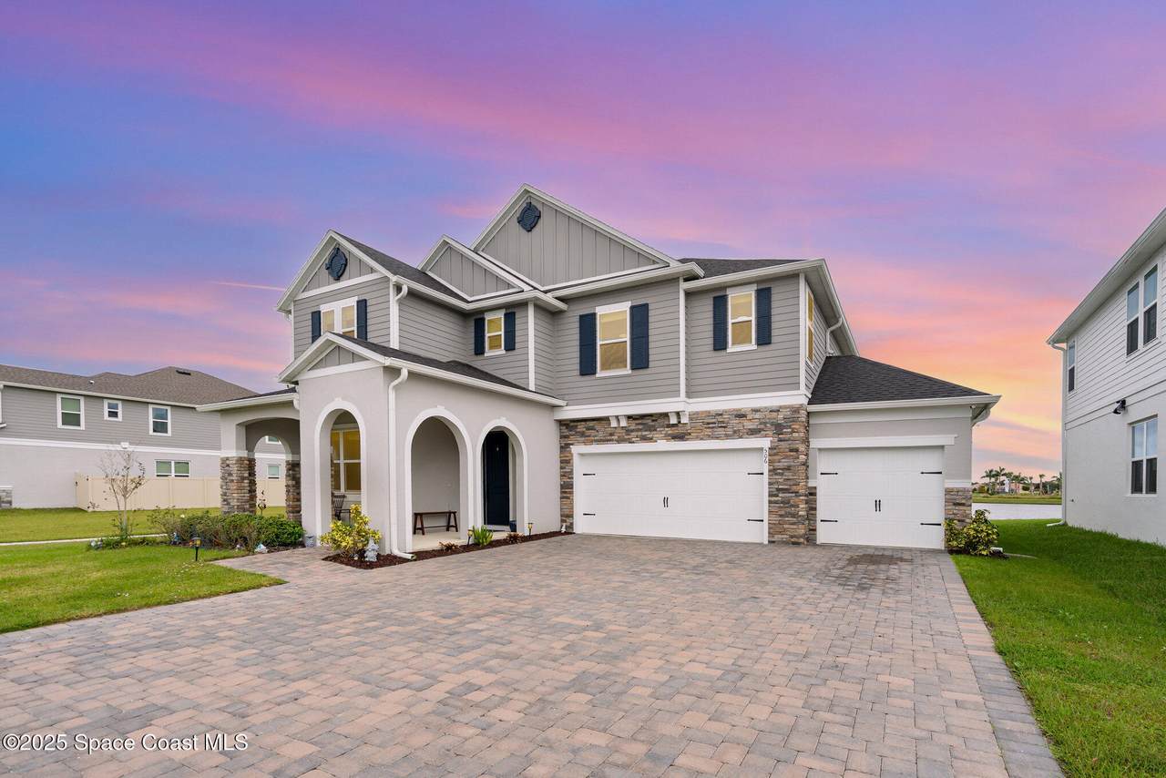 506 Glaspell Circle - Photo 1