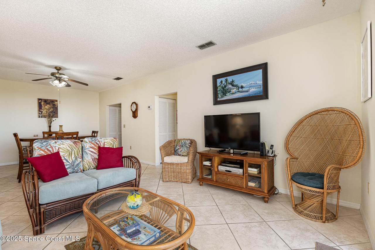https://bt-photos.global.ssl.fastly.net/spacecoast/1280_boomver_1_1060982-2.jpg