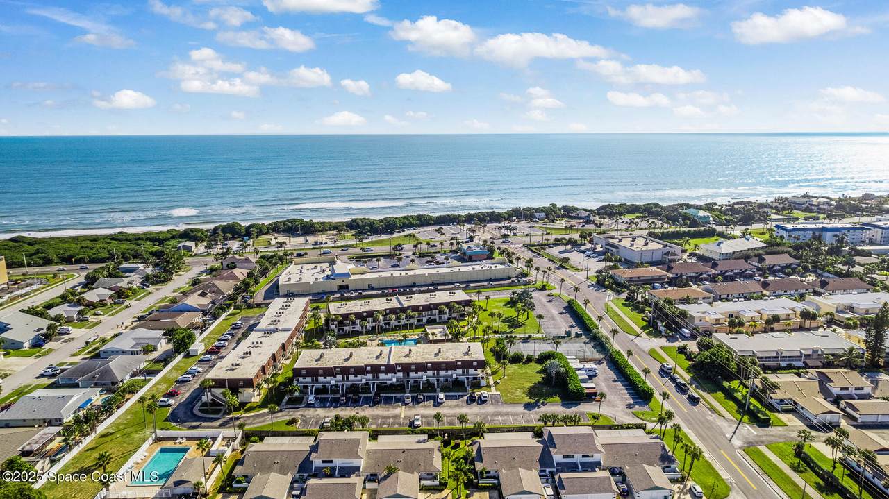 180 Paradise Boulevard - Photo 1