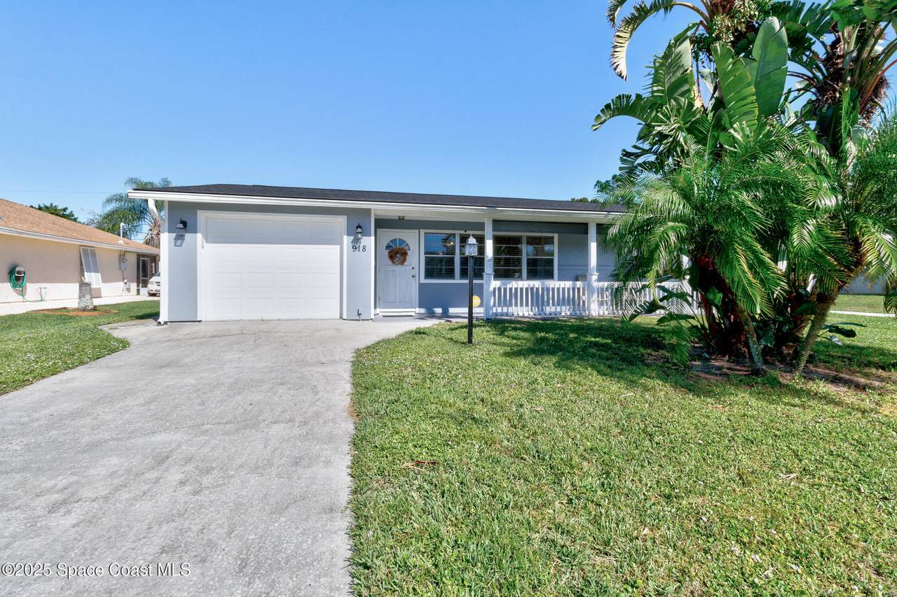 918 Bermuda Avenue - Photo 1