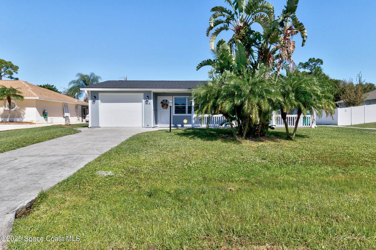 https://bt-photos.global.ssl.fastly.net/spacecoast/1280_boomver_1_1061237-2.jpg