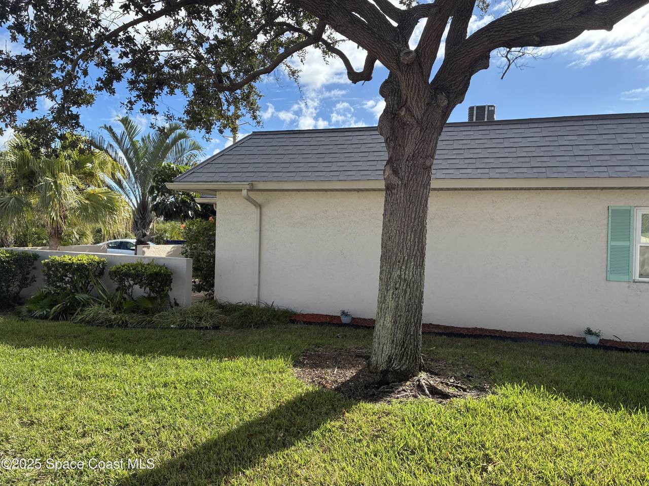 https://bt-photos.global.ssl.fastly.net/spacecoast/1280_boomver_1_1061339-2.jpg