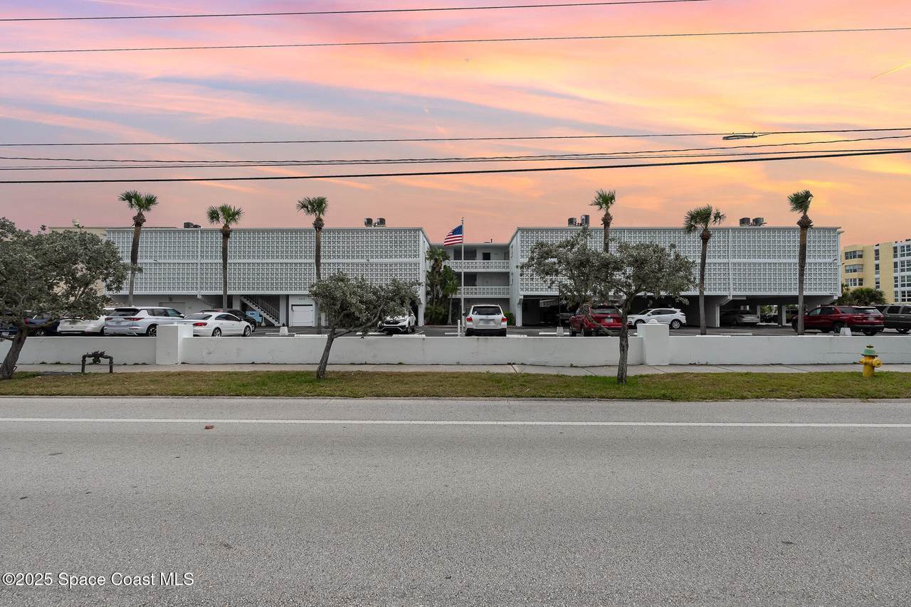 4800 Ocean Beach Boulevard - Photo 1