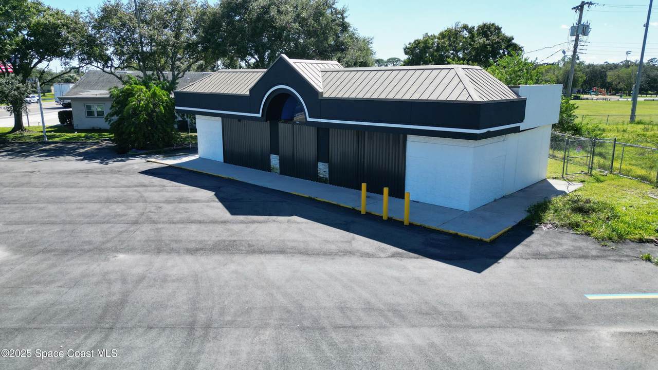 https://bt-photos.global.ssl.fastly.net/spacecoast/1280_boomver_1_1061452-2.jpg