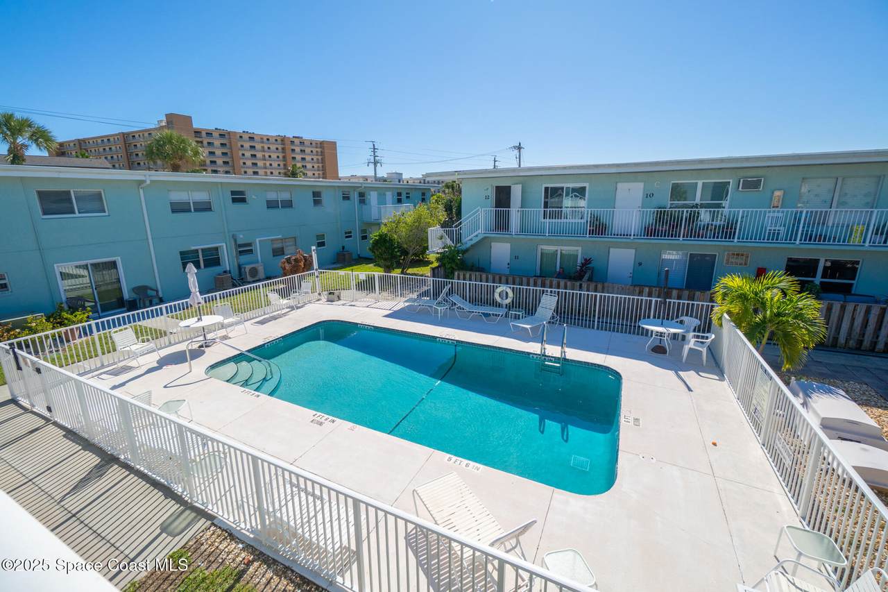 425 Harrison Avenue - Photo 1