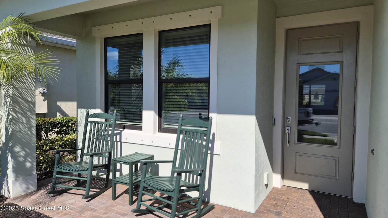 https://bt-photos.global.ssl.fastly.net/spacecoast/1280_boomver_1_1062256-2.jpg