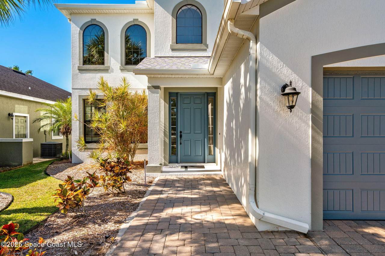 https://bt-photos.global.ssl.fastly.net/spacecoast/1280_boomver_1_1062262-2.jpg