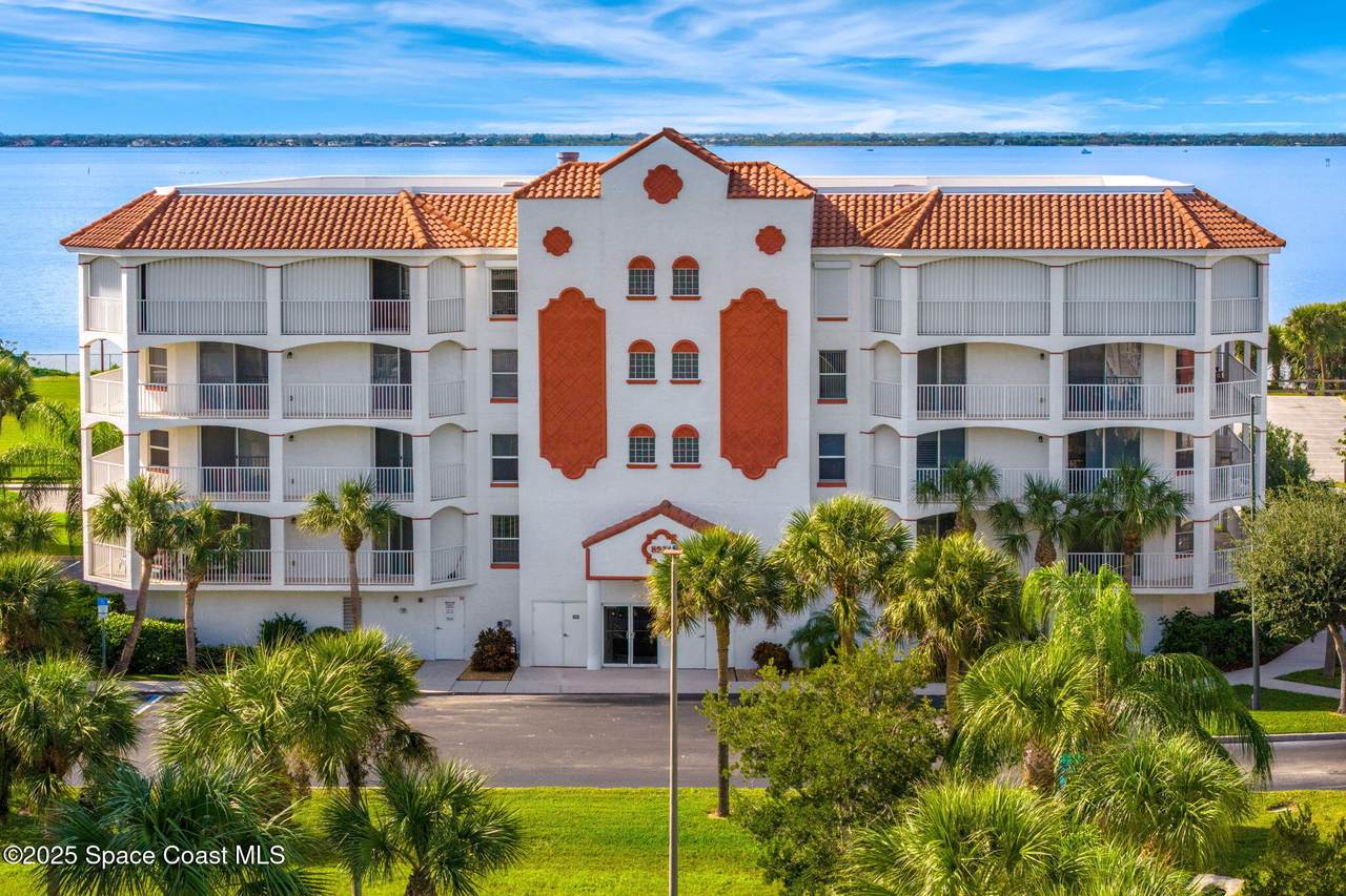 8934 Puerto Del Rio Drive - Photo 1