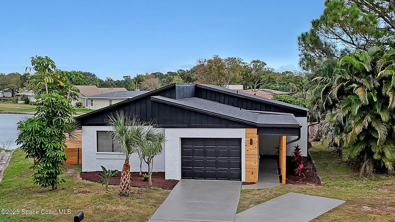 443 Myrtlewood Road - Photo 1