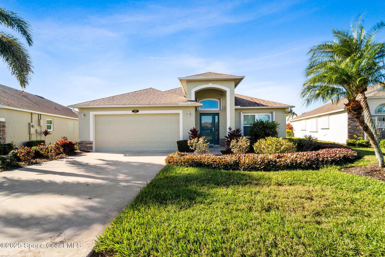 https://bt-photos.global.ssl.fastly.net/spacecoast/1280_boomver_1_1064737-2.jpg