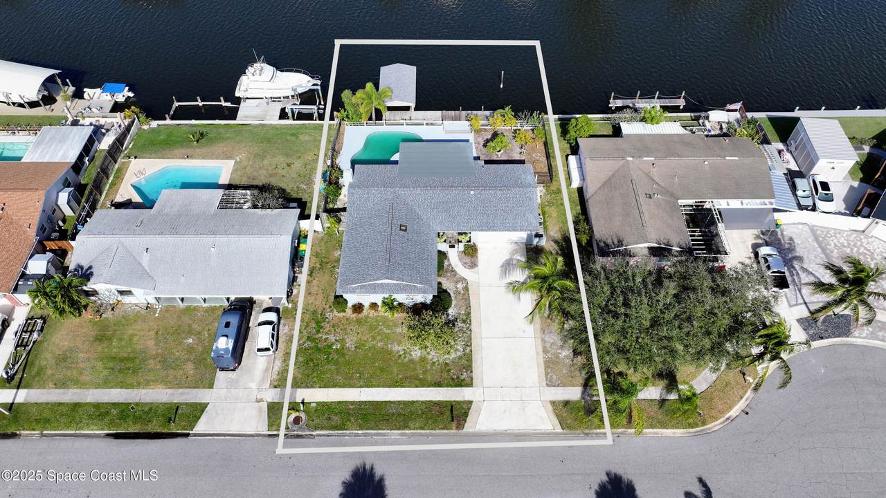 https://bt-photos.global.ssl.fastly.net/spacecoast/1280_boomver_1_1065078-2.jpg