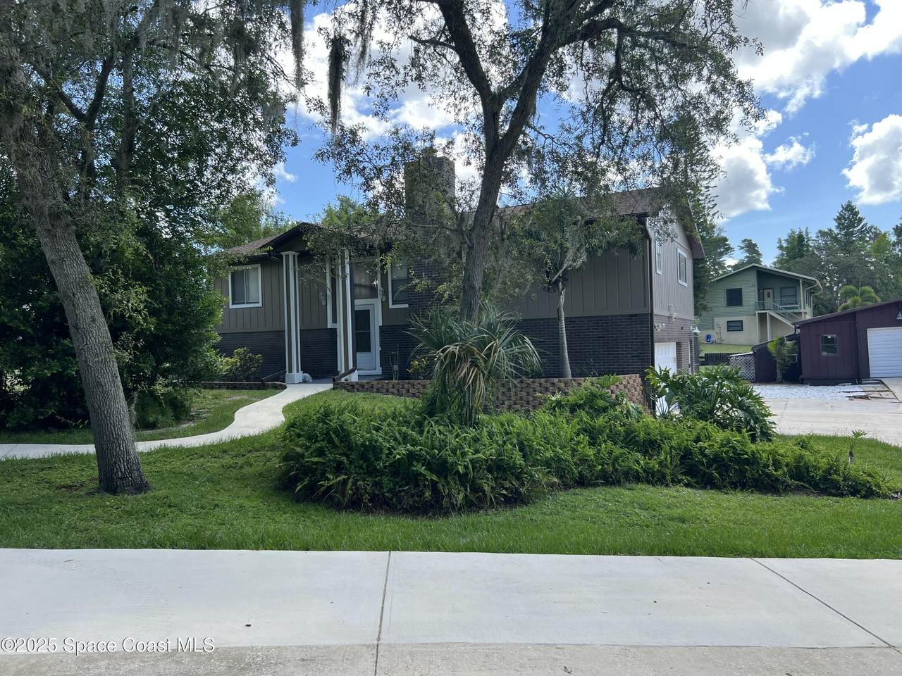 6031 Barna Avenue - Photo 1