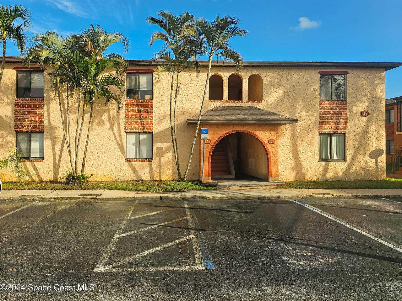 193 San Juan Circle - Photo 1