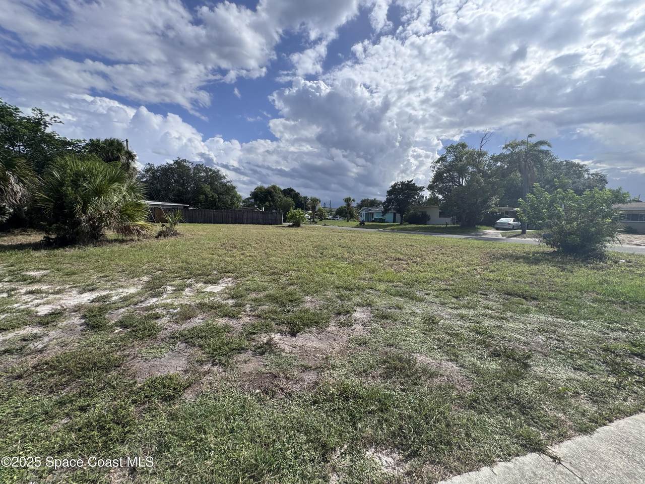 https://bt-photos.global.ssl.fastly.net/spacecoast/1280_boomver_1_1066397-2.jpg